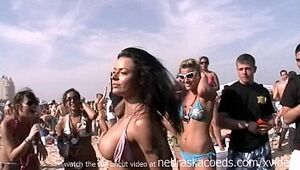 Real girls flashing tits pussy and ass at spring break beach keg party