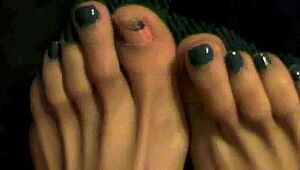 Pinky G Pretty pedicure and soles Free1