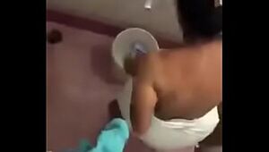 Mom bathroom nude video